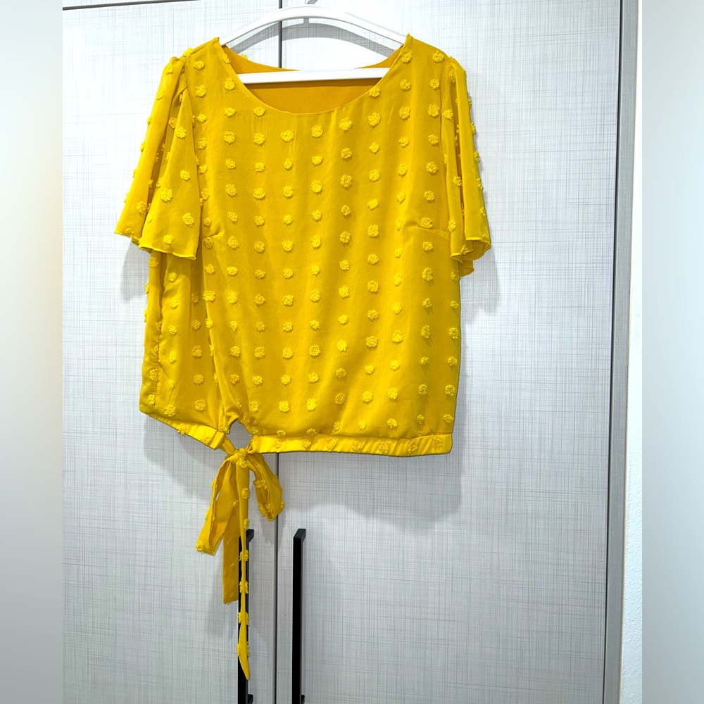 🚫SOLD🚫👚Women’s beautiful shirt👚
